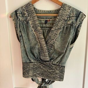 Pilcro small denish soft wash wrap sleeveless shirt